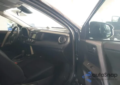 2017 Toyota Rav4 Le z USA, uszkodzony, nr VIN 2T3ZFREV7HW315416